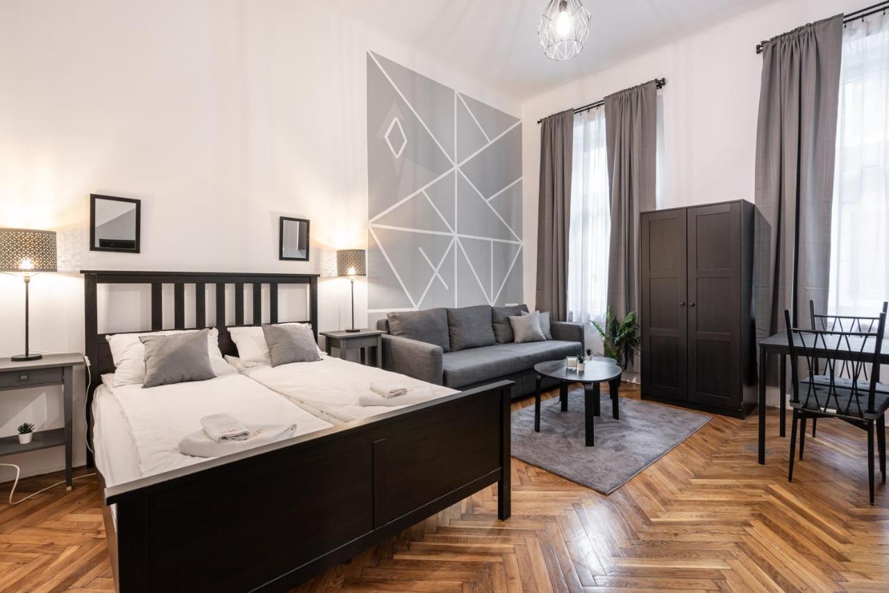 B8 - Grand Boulevard Cozy Apartment - Best Location By Bqa Budapeşte Dış mekan fotoğraf